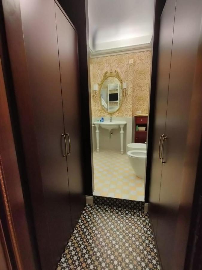 Luxury Apartment Near Rialto Bridge Venesia Bagian luar foto