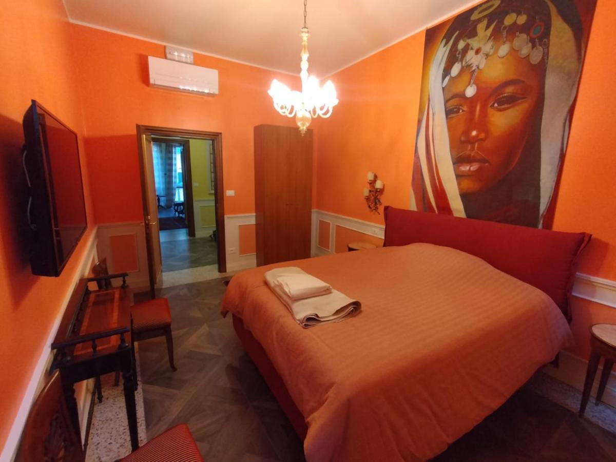 Luxury Apartment Near Rialto Bridge Venesia Bagian luar foto